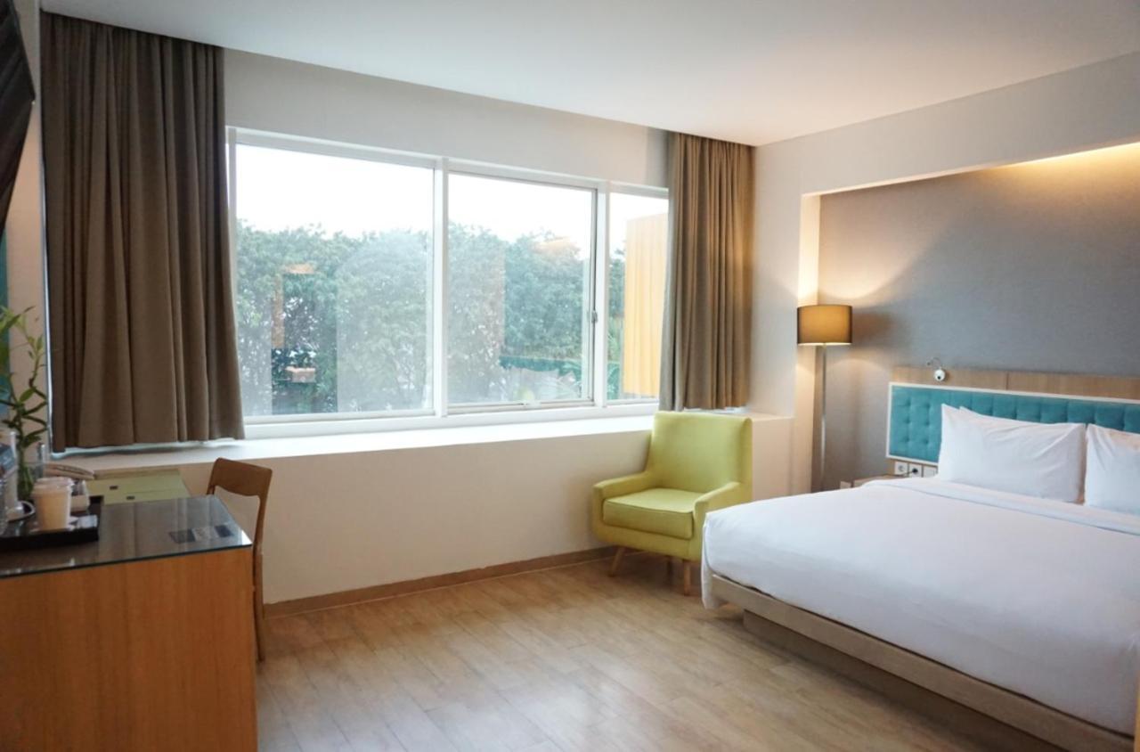 Hotel Santika Kelapa Gading Dżakarta Zewnętrze zdjęcie